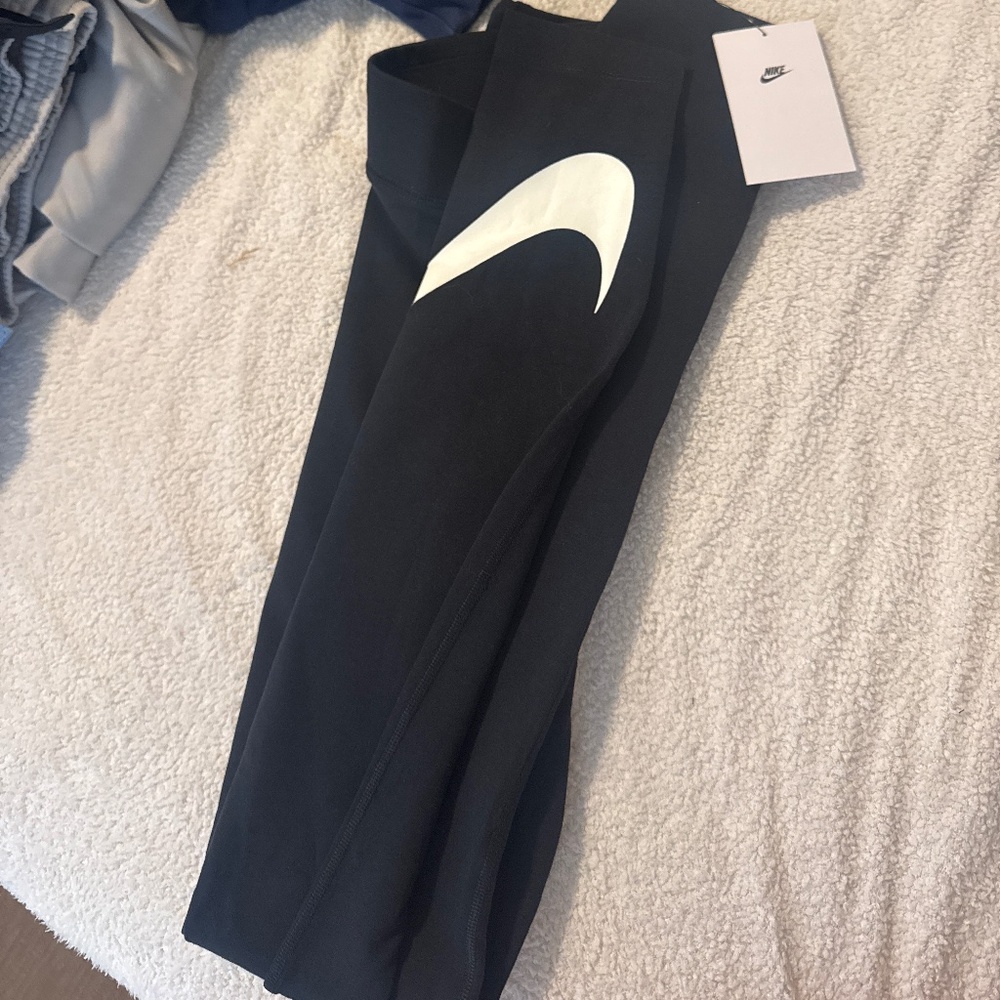 New Long Black Nike Leggings